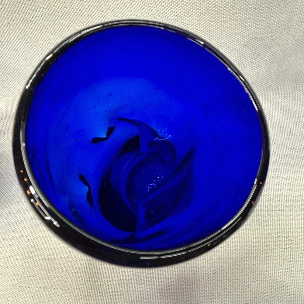 Hand Blown Cobalt Blue Art Glass Tumblers Set 3‎ Twisted Mexican Drunken Glasses